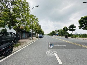 siêu phẩm long biên - mặt đường 40m - vỉa hè - kinh doanh đỉnh - chỉ hơn 10 tỷ - duy nhất 1 căn