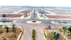 cần bán gấp lô đất nền trong kđt becamex, vị trí vàng trung tâm khu công nghiệp giá rẻ