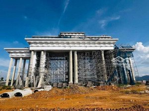cần thanh khoản gấp lô liền kề shophouse đẹp nhất tuyên quang