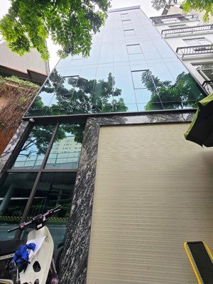bán nhà mặt phố phạm văn đồng, 19,899 tỷ, 35m2, 8pn, 8wc, đẹp, nhiều tiện ích