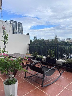 bán căn hộ the park residence, nguyễn hữu thọ nhà bè. 2phong 3ty390 có sân vườn lh: lam