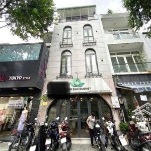 duy nhất mt thảo điền ngang 6m x 20 giá 24 tỷ! 3 tầng