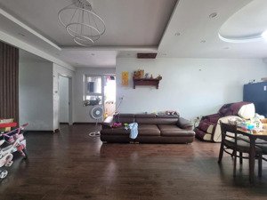 bán căn hộ 3pn, 2wc, 93m2, kđt xa la, giá thỏa thuận, view đẹp