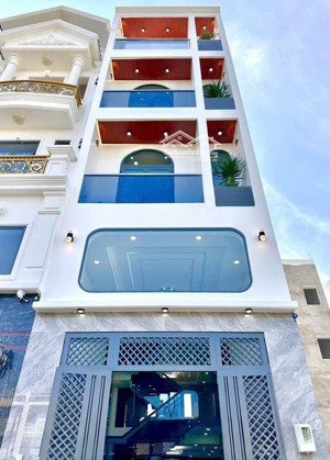 chú chinh định cư đức cần bán nhà đường trần quốc toản-quận 3, gần chợ tân định. giá 3tỷ390/76,8m2