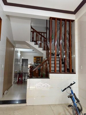 chào bán nhà 3 tầng mặt tiền bình hoà khuê trung,chiều ngang khủng 6m vừa ở vừa kinh doanh đỉnh