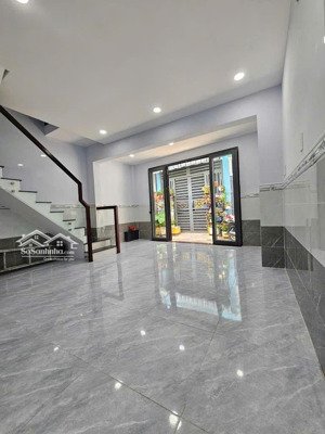 bán nhà đẹp hẻm gần mặt tiền huỳnh tấn phát, phường phú mỹ, quận 7 - 2pn, 2wc - chỉ 3.79 tỷ.