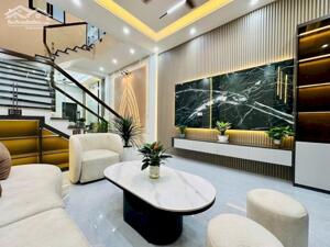 Bán nhà 3 tầng ngõ đường Ngô Quyền, ph Lê Thanh Nghị, TP HP, 51m2, 3 ngủ, 3vs, nhà đẹp