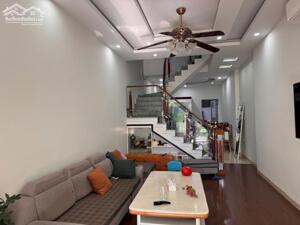 Nhà 3 Tầng Đẹp, Diện Tích Thực 70m² Thư Trung, Giá Tốt Chỉ 3.4 Tỷ – Có Thương Lượng!