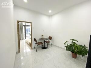 Căn Hộ 1PN Ban Công Rộng 40m2 Full Nội Thất ở Nơ Trang Long gần ĐH Văn Lang, Bình Thạnh