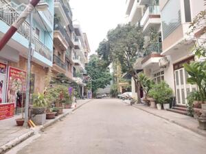 Bán nhà An Dương Vương, Tây Hồ 50m x 5 tầng, mt 4.5m, phân lô, ô tô, 15.5 tỷ