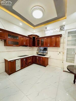 Bán nhà 1 trệt 2 lầu gần Quảng Trường & Cổng 1, Trung Dũng, Biên Hòa, 139m2, giá 7 tỷ 900.