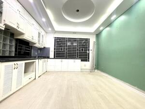 Bán nhà Đào Tấn lô góc 6 tầng 2 thoáng vĩnh viễn mặt tiền 4m đẹp trước nhà thoáng 29m giá 7.2 tỷ ( có TL ).