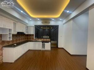 cho thuê chung cư Vinaconex 2 Phùng khoang, 95m, 3 phòng ngủ, đồ cơ bản