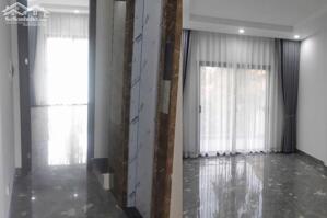 Chính chủ bán gấp nhà ngõ 40 Trần Nhật Duật giá 46 tỷ, 135m2, MT 9m