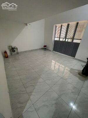 BÁN TOÀ CCMM MẶT NGÕ NGUYỄN KHOÁI, MỘT NHÀ RA MẶT PHỐ, 10 PHÒNG KHÉP KÍN, SỔ VUÔNG