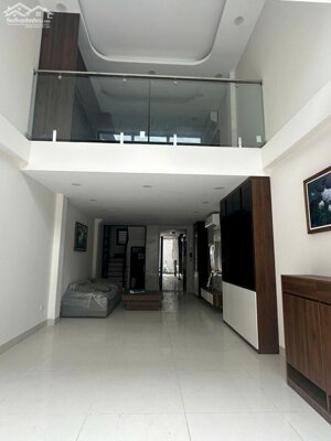 Cho Thuê Nhà 6 Tầng x Thang Máy 50m Cực đẹp Tại Ngõ 572 Ngọc Thụy