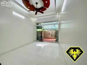 ◄ ► BÁN NHÀ 3,5 TẦNG CÓ SÂN SIÊU TO NGÕ NÔNG RỘNG : ► MIẾU HAI XÃ - LÊ CHÂN - HẢI PHÒNG