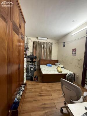 Cực Đẹp Mặt Tiền 6M Phố Hồng Mai 4 Tầng 18.5 Tỷ vỉa hè rộng đẹp