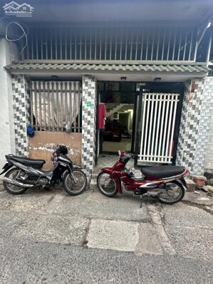 Nhà gác lửng đúc kiệt 218 Nguyễn Lương Bằng, gần biển Nguyễn Tất Thành