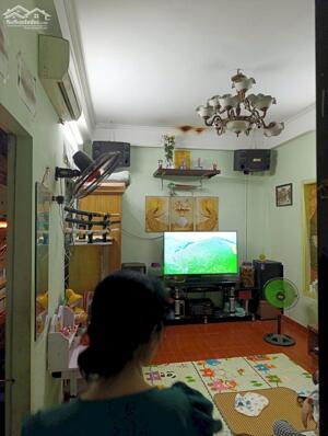 Chủ cần bán nhanh nhà lô góc Lê Văn hiến 43m2, 2 mặt ngõ ô tô, kinh doanh tốt, khu phố ẩm thực đối diện Học Viện tài Chính