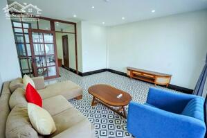 Cho thuê căn hộ thông tầng cao cấp, rộng 190m2, 3PN tại Xuân Diệu, Tây Hồ, đầy đủ nội thất hiện đại, sang trọng