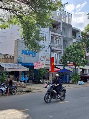 Bán đất mặt tiền Nguyễn Hoàng p. An Phú Quận 2 giá 23,5 tỷ