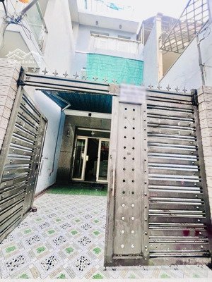 (nhà thuê q. tân phú) mặt tiền - thạch lam - 72m2 - 4pn - 18tr - ô tô ngủ trong sân