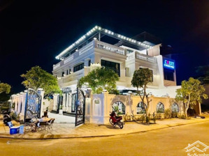 bán căn biệt thự đơn lập, nhà xây mới 100% xây dựng thiết kế tuyệt đẹp kđt mỹ gia nha trang