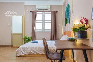 chính chủ cho thuê phòng đầy đủ tiện nghi mặt tiền võ văn kiệt. giảm 1tr/th đón tân sinh viên