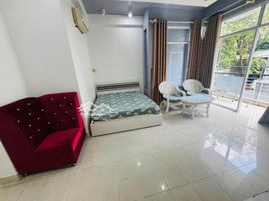 phòng ban công khu trung sơn, lầu 1: 40m2, không chung chủ. 6 triệu/tháng