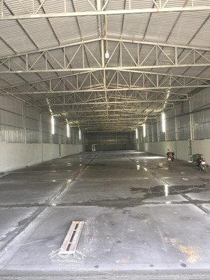 cho thuê kho xưởng 1000m2 gần đường m1, giáp kcn tân bình