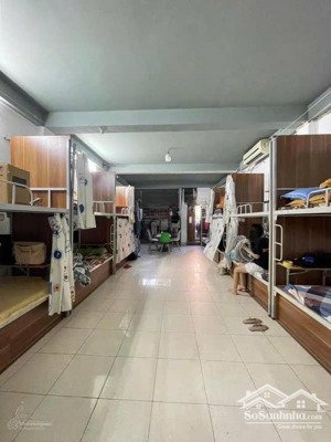 bán nhà mặt đường minh khai phía vườn hoa trung tâm, dt 98m2, ngang 4m, nhà 2 tầng đang cho thuê
