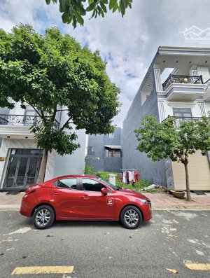 giảm sâu 200 triệu chỉ 870 triệu lô đất duy nhất phường bến cát, tphcm gần chợ sổ sẵn xây