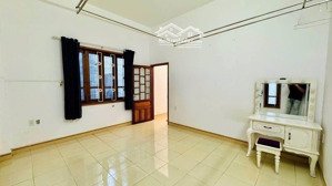 bán nhà yên khê 2 view kênh cực thoáng 3 mặt thoáng cách biển 300m