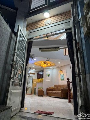 hàng hiếm tại hoàng hoa thám, 4,6 tỷ, 44m2, 3pn, 3wc, 4 tầng