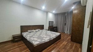 cho thuê 3 ngủ siêu rộng, full đồ gemek tower 1, lhe 