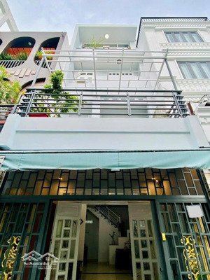 cực hiếm giá quá tốt có ngay hộ khẩu q5 bán căn bạch vân 46.6m2 giá 3 tỷ450 triệu tl quá hời.