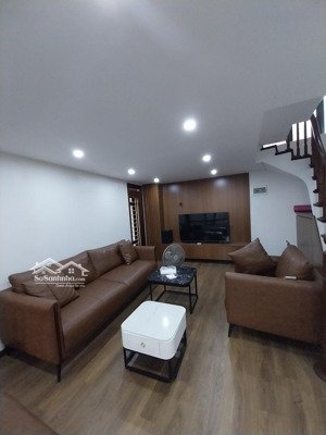 bán nhà ô chợ dừa 33m2, 5 tầng, gần phố, gần ô tô, ngõ thoáng, nhà đẹp ở ngay, hơn 6 tỷ