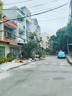 nhà 4 tầng - ngang khủng 10m - view công viên - bông sao quận 8 - chỉ 25 tỷ - gọi 