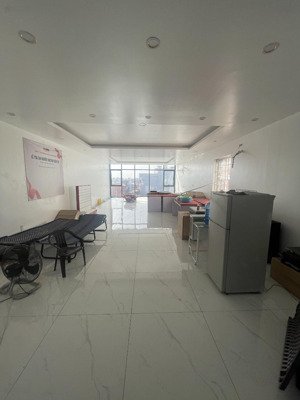 cho thuê nhà 6 tầng thang máy mặt đường phố tô hiệu - lê chân . thiết kế thông sàn giá 55 tr/tháng