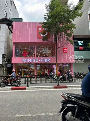 nóng cho thuê nhà phố thái hà siêu hot, dt t1=70m2 t2= 80m2 ,mt 5m ở vị trí đông dân cư