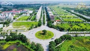 Bán lô đất hơn 100m2 cạnh Đại học Ngoại Thương và Luật cơ sở 2, cạnh đại đô thị Sun Group 500ha