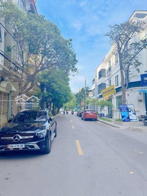 cần bán lk 6 tầng tại kđt galaxy vạn phúc hà đông, dt 100m2 x mt 6m, kinh doanh vp. giá: 24.5 tỷ