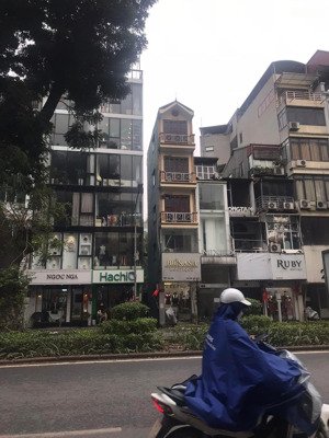 mặt phố kim mã lô góc, đắc địa đầu giang văn minh 22m2 x 4 tầng, 11.5 tỷ, 