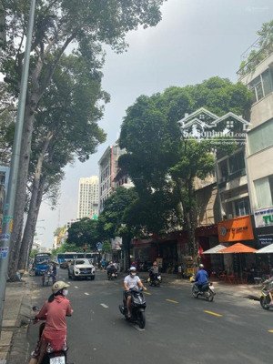 bán nhà mặt tiền an dương vương p.4 q.5 dt: 4.7x11.5m 3 lầu giá: 31 tỷ tl