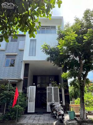 Bán nhà 3,5 tầng đường HÒA MINH 11 - Nhà đẹp thiết kế hiện đại - Giá 5 tỷ 750 tl