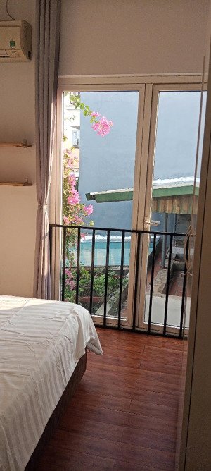 chính chủ có phòng cho thuê studio, 1k1n, phòng full nội thất, pccc an toàn. lh 