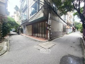 bán nhà phân lô trần quốc hoàn, ô tô vào nhà, dân trí cao, dt 55m2, mt 5m giá chỉ 22 tỷ