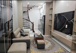 nhà đẹp quang trung, hà đông dt 38m2, 4 tầng hơn 6 tỷ, ô tô đỗ gần, mới, full nội thất