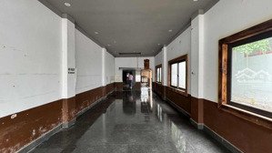 bán nhà 3 tầng mặt đường quốc lộ 2 gần sân bay nội bài khu kinh doanh sầm uất
